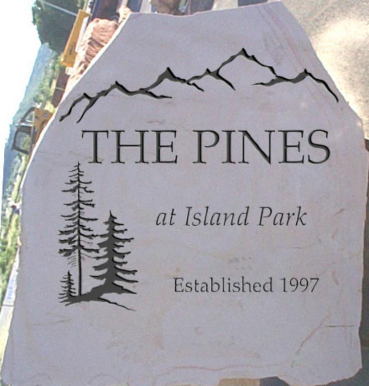 The Pines At Island Park Villa Eksteriør billede